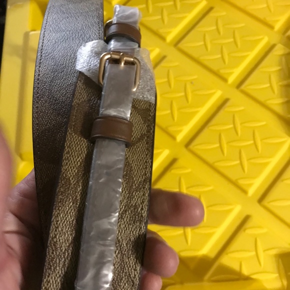 Coach - NWT - Coated Canvas Signature Print Bag Strap - Picture 4 of 10